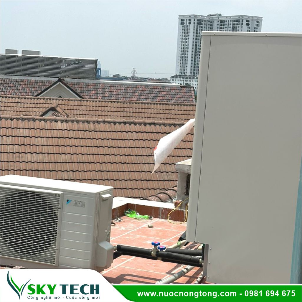 Daikin 0005 Máy nước nóng tổng Daikin HQR32PV 320L