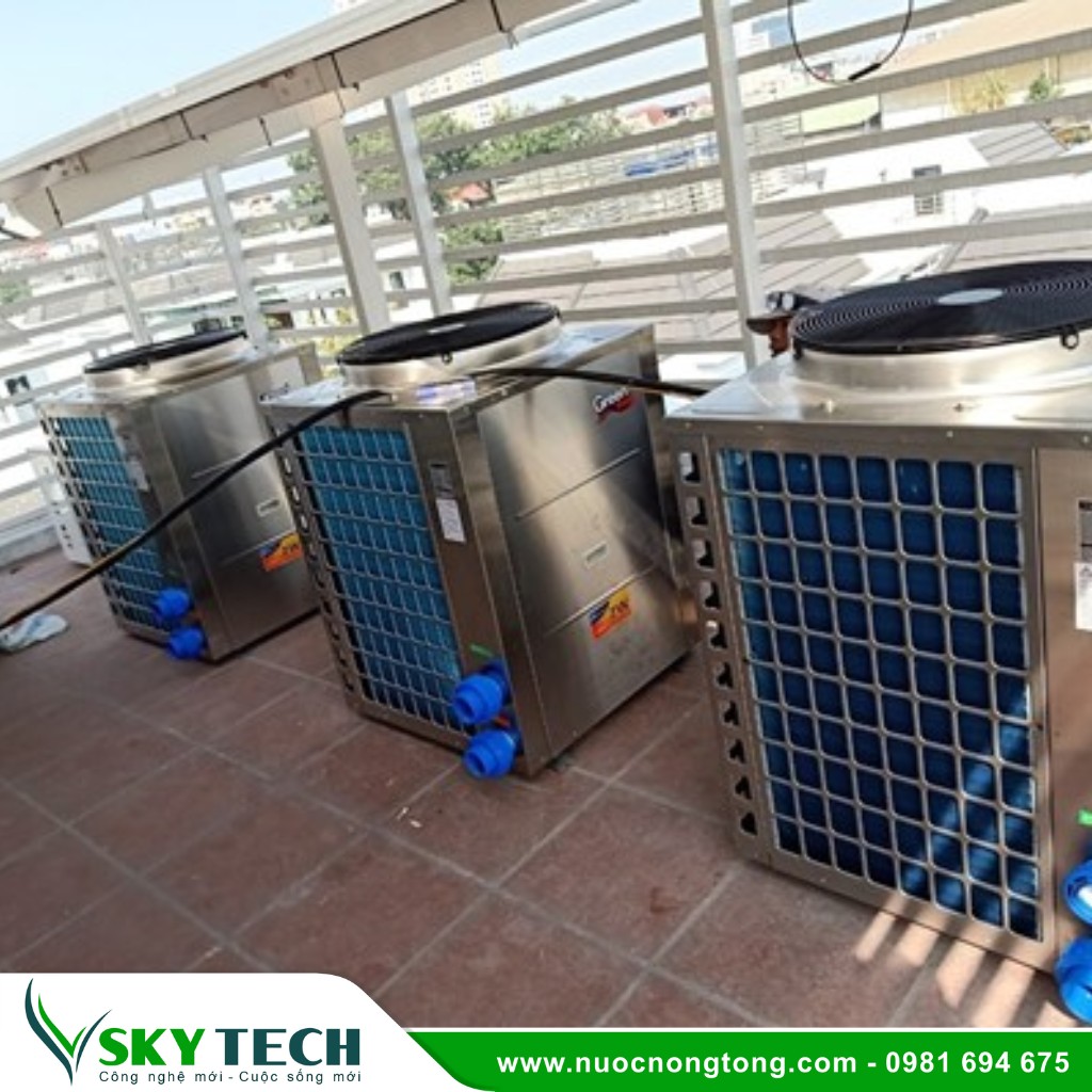 Bom nhiet cho khach san SKY Tech 019 (3) Máy bơm nhiệt công nghiệp Korewin KWH-03S