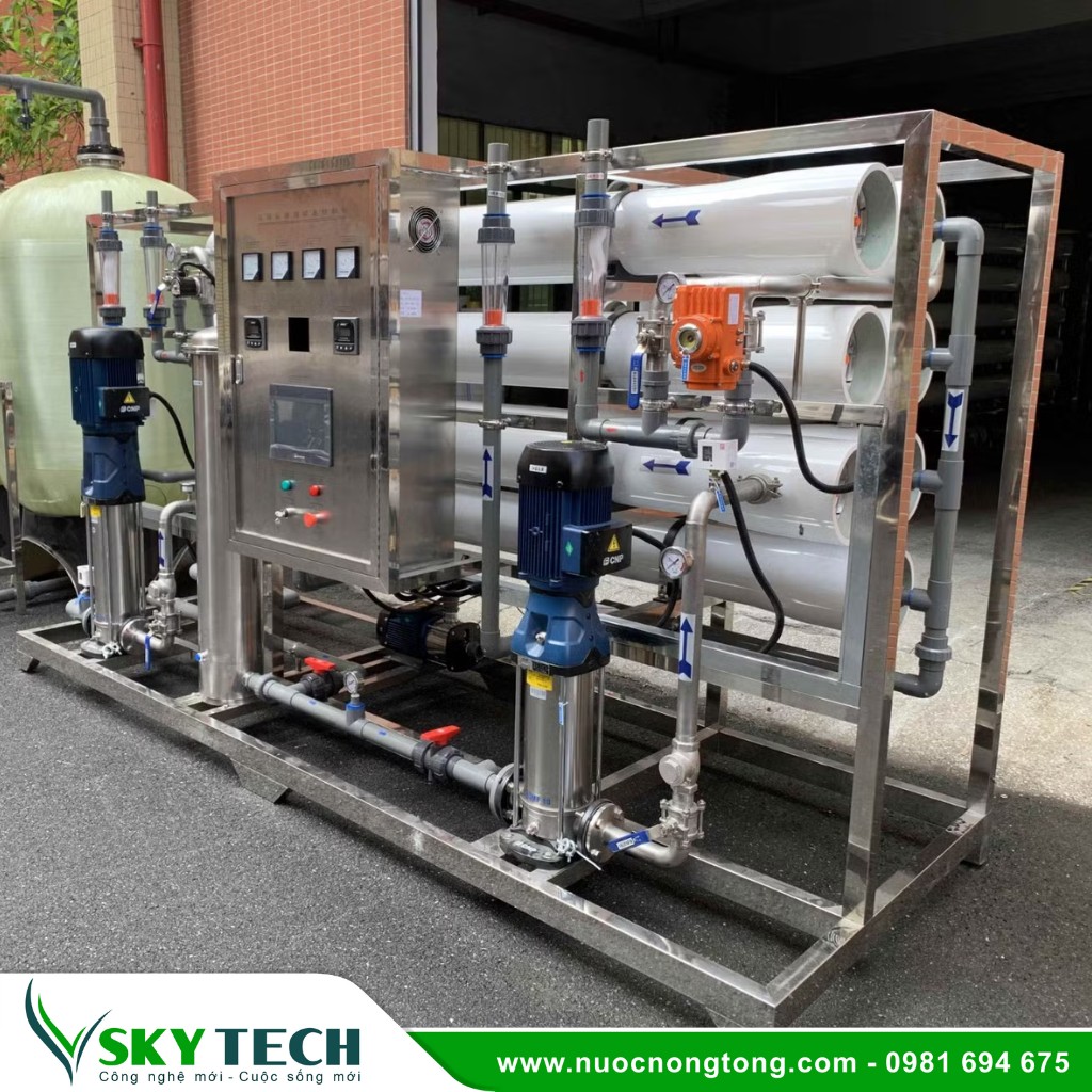 Loc nuoc cong nghiep SKY Tech 0049 (2) Hệ thống lọc nước RO: Cấp nước sạch khu công nghiệp (5000L)