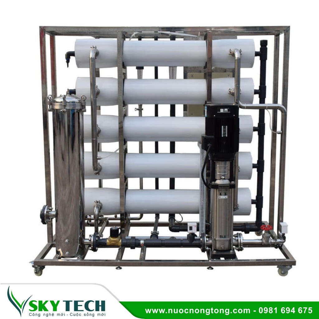 Loc nuoc cong nghiep SKY Tech 0049 (4) Hệ thống lọc nước RO: Cấp nước sạch khu công nghiệp (5000L)
