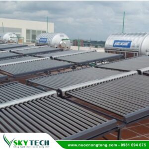 Hệ thống nước nóng trung tâm năng lượng mặt trời cho khách sạn
