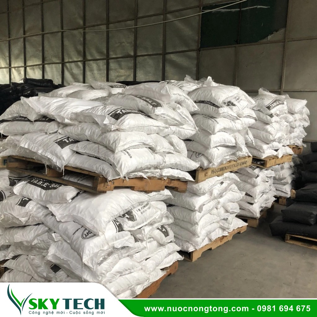 Vat lieu loc nuoc SKY Tech 0033 (1) Muối viên tinh khiết Ấn Độ Tablet Salt (Bao 25kg)