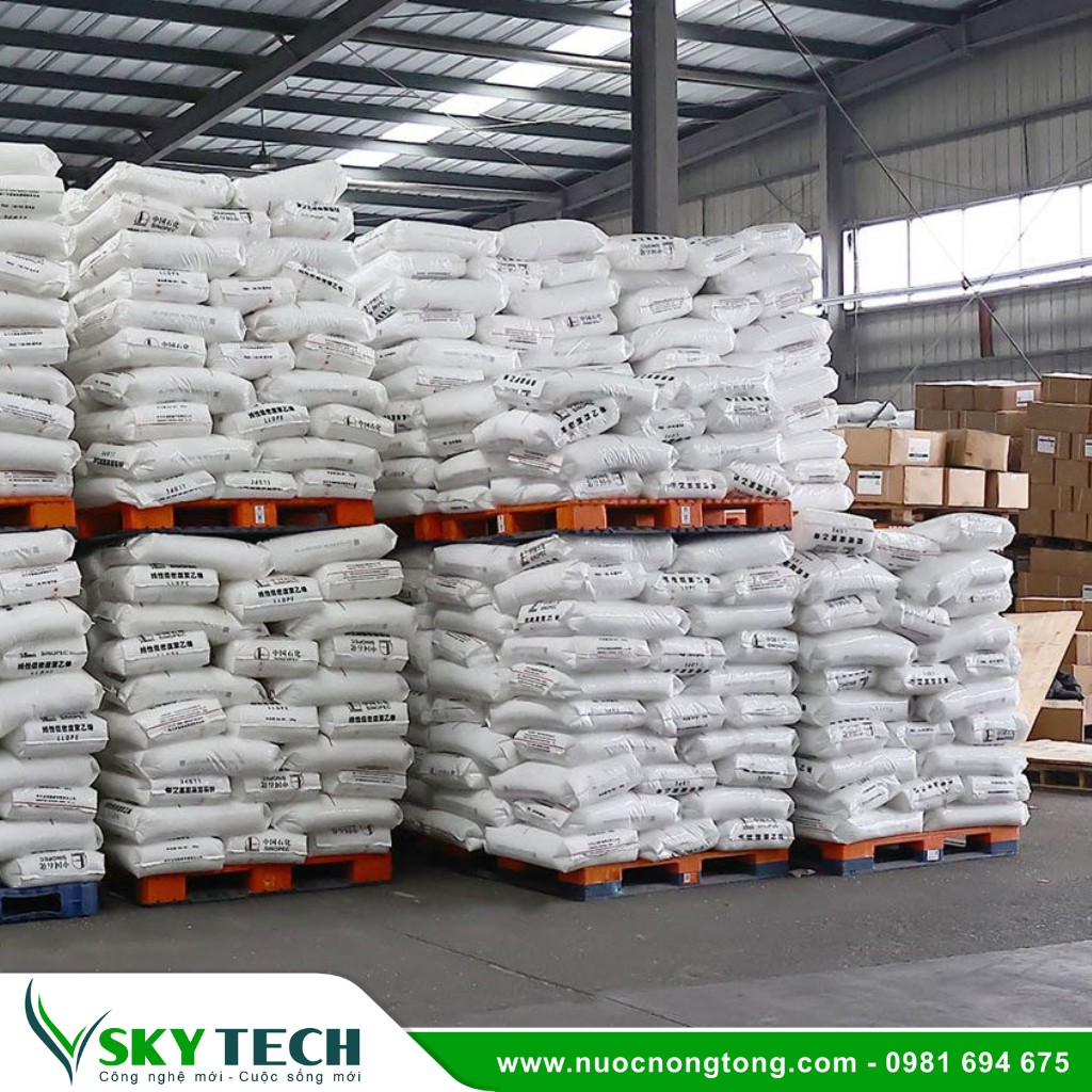 Vat lieu loc nuoc SKY Tech 0047 (3) Hạt nhựa trao đổi Resin Techlite làm mềm nước giá rẻ