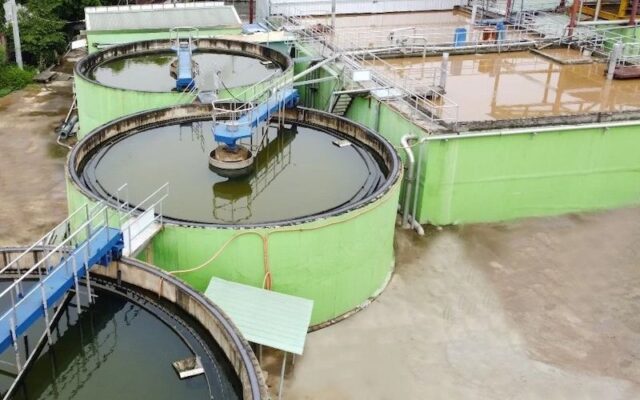 Bể lắng tiếp xúc: Nguyên lý hoạt động, cấu tạo & ứng dụng