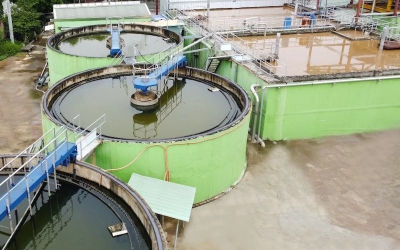 Bể lắng tiếp xúc: Nguyên lý hoạt động, cấu tạo & ứng dụng